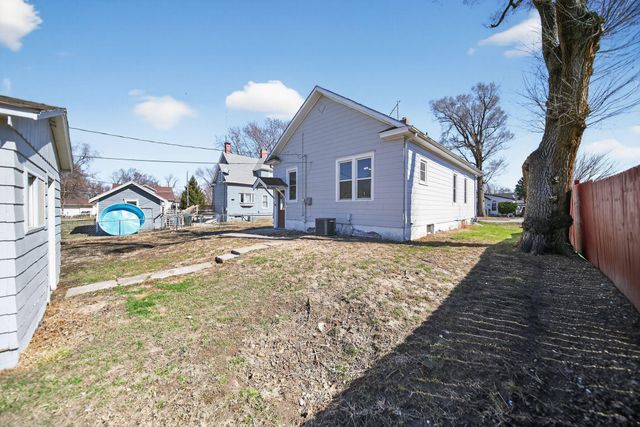 1910 S 8TH Street, Council Bluffs, IA 51501