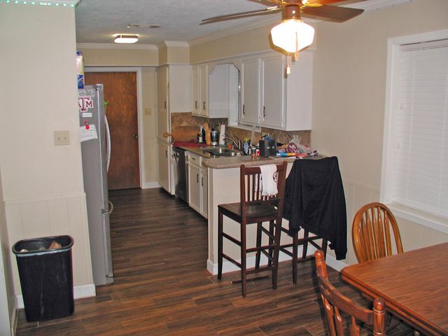 1902 Bee Creek Drive, College Station, TX 77840