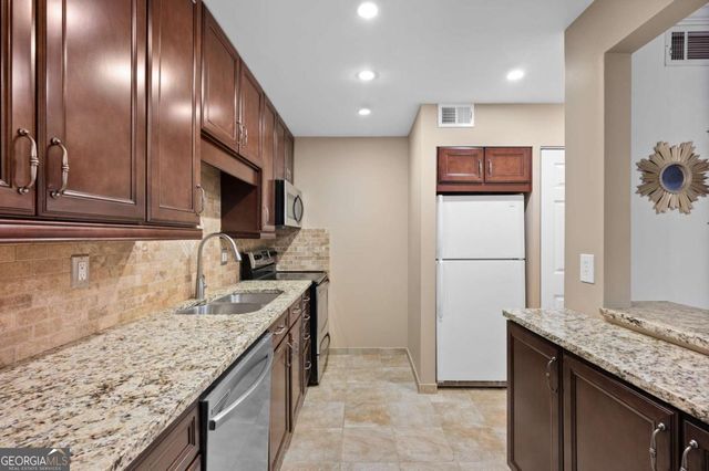 4101 N Gloucester Place, Atlanta, GA 30341