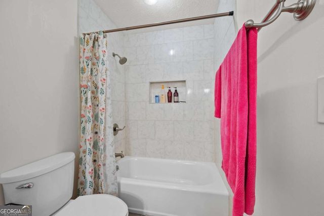 4101 N Gloucester Place, Atlanta, GA 30341