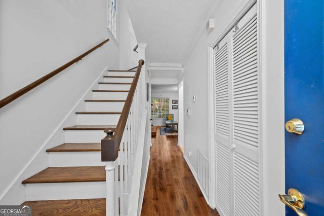 4101 N Gloucester Place, Atlanta, GA 30341