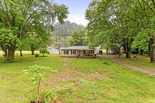1829 Martin Hill Rd, Shepherdsville, KY 40165