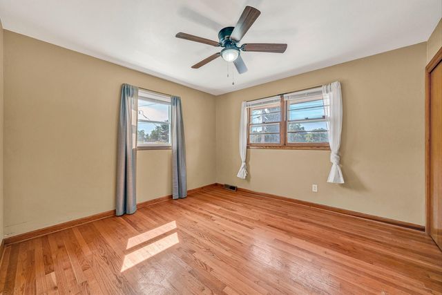 1129 Stoutamire DR, Salem, VA 24153