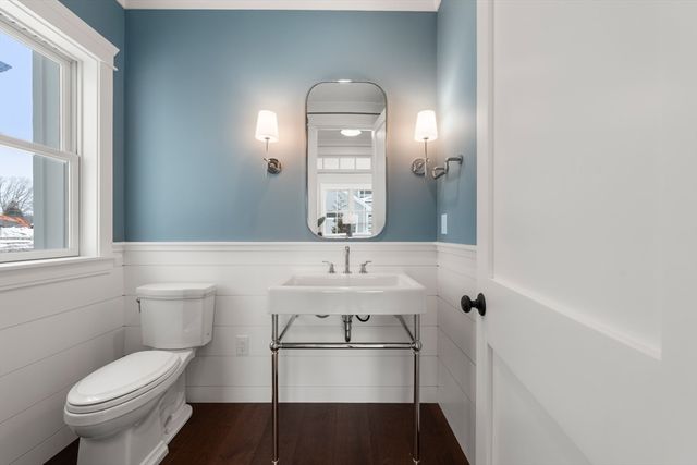 17 Wyndemere Lane, Natick, MA 01760