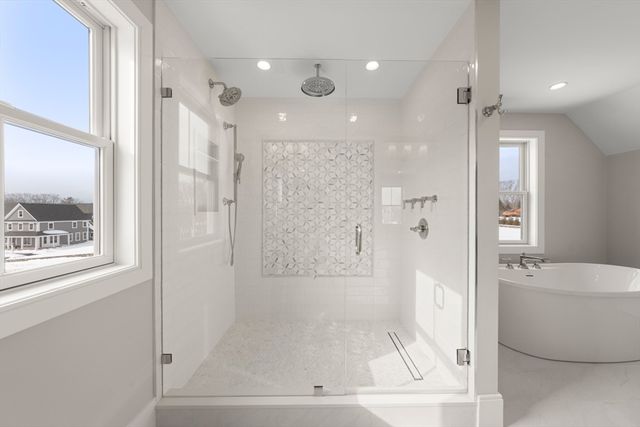 17 Wyndemere Lane, Natick, MA 01760