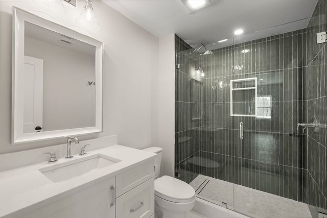 17 Wyndemere Lane, Natick, MA 01760