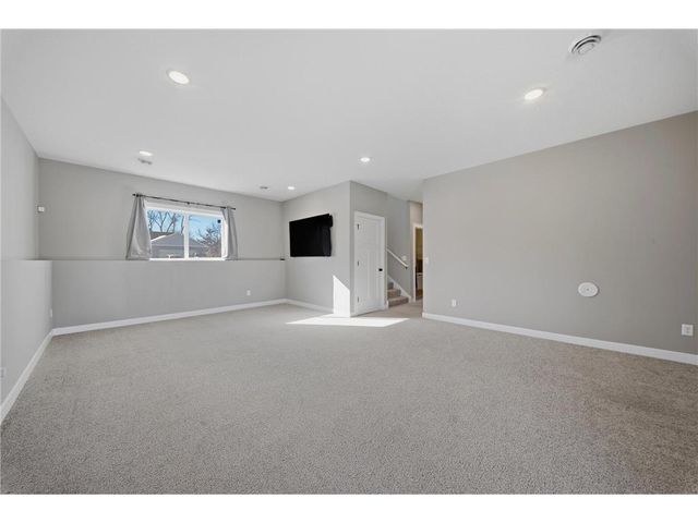 1064 Sharptail Run, New Richmond, WI 54017