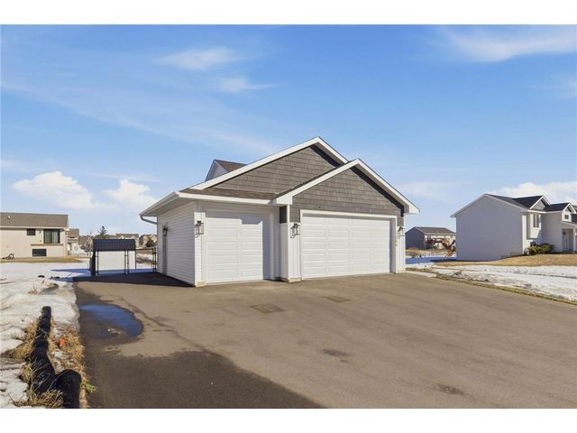 1064 Sharptail Run, New Richmond, WI 54017