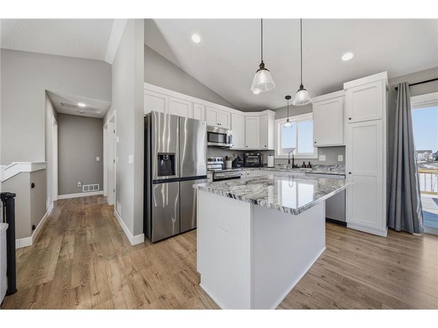 1064 Sharptail Run, New Richmond, WI 54017