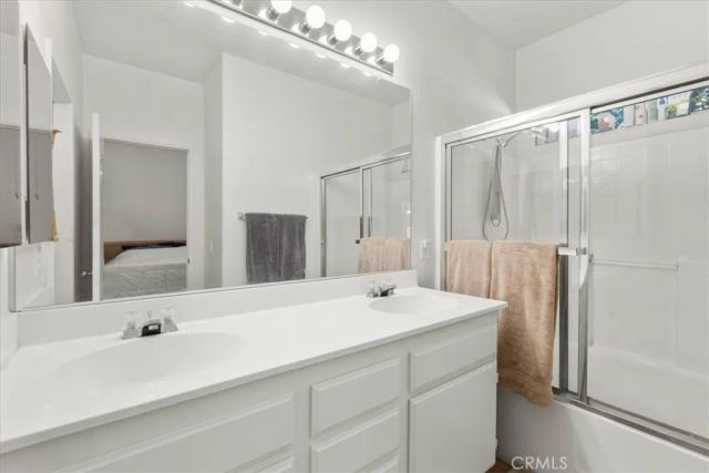 363 Cambridge Drive, San Jacinto, CA 92583