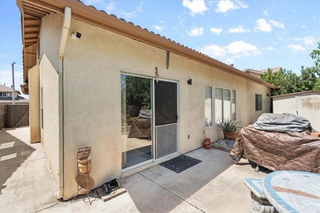 363 Cambridge Drive, San Jacinto, CA 92583