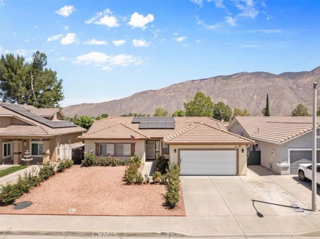 363 Cambridge Drive, San Jacinto, CA 92583