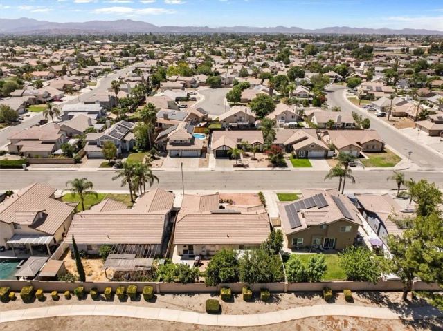 363 Cambridge Drive, San Jacinto, CA 92583