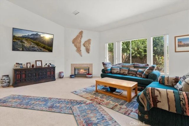 363 Cambridge Drive, San Jacinto, CA 92583