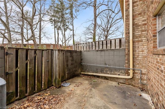 1929 Vantage Point Place F, Greensboro, NC 27407