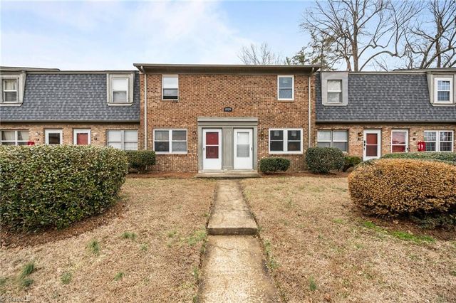 1929 Vantage Point Place F, Greensboro, NC 27407