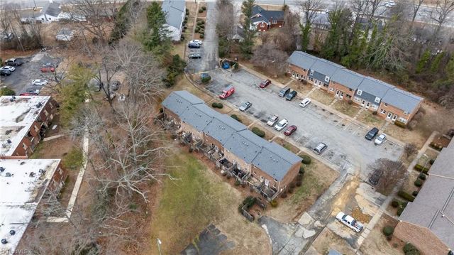 1929 Vantage Point Place F, Greensboro, NC 27407