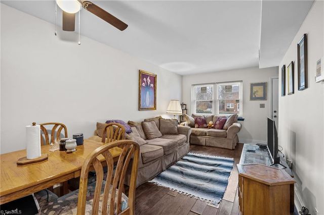 1929 Vantage Point Place F, Greensboro, NC 27407