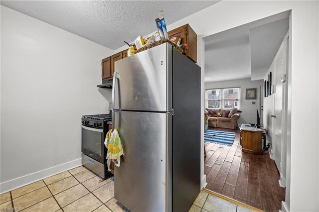 1929 Vantage Point Place F, Greensboro, NC 27407