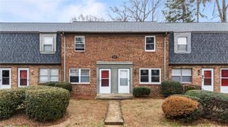 1929 Vantage Point Place F, Greensboro, NC 27407