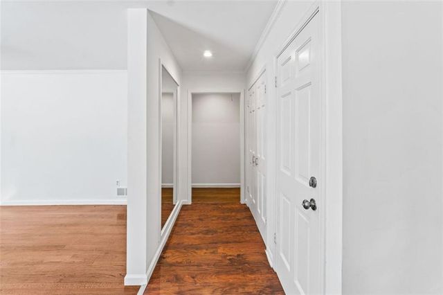 1018 FELLSRIDGE Court, Stone Mountain, GA 30083