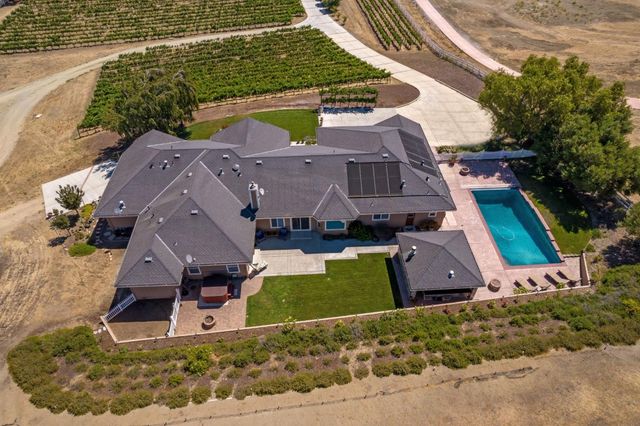 741 Riverside Road, Hollister, CA 95023