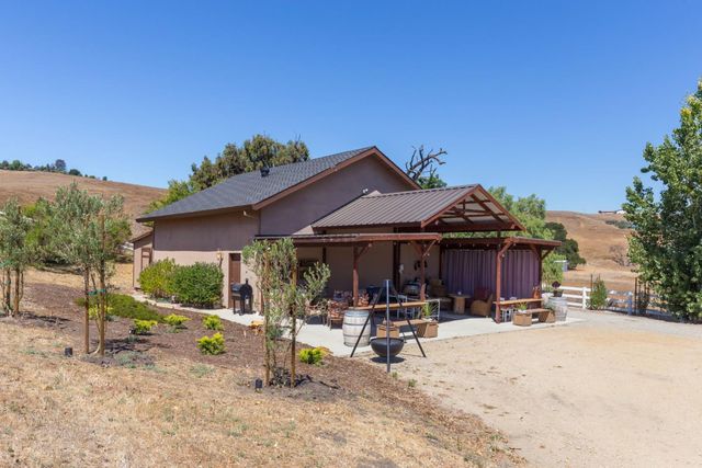 741 Riverside Road, Hollister, CA 95023