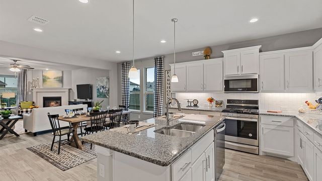 8725 TALLWOOD Lane, Justin, TX 76247