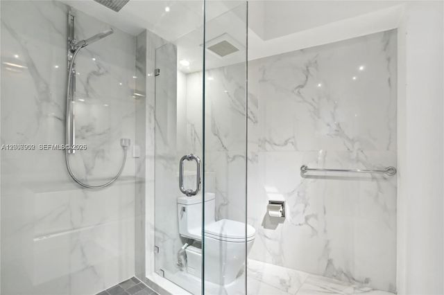 5255 Collins Ave 7G, Miami Beach, FL 33140