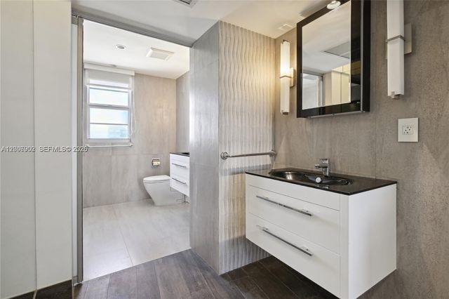 5255 Collins Ave 7G, Miami Beach, FL 33140