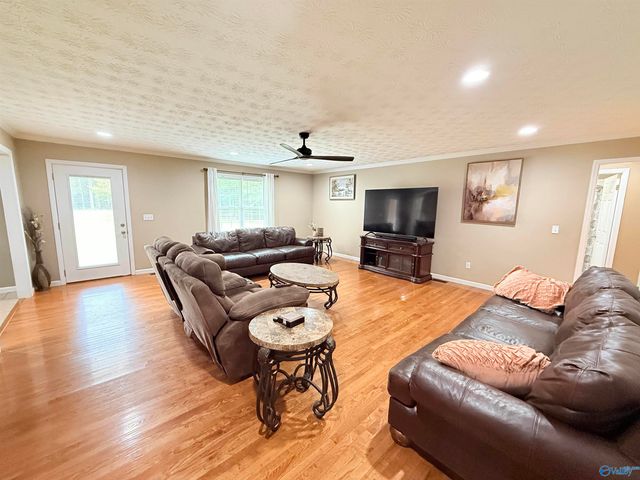 249 Union Road, Somerville, AL 35670