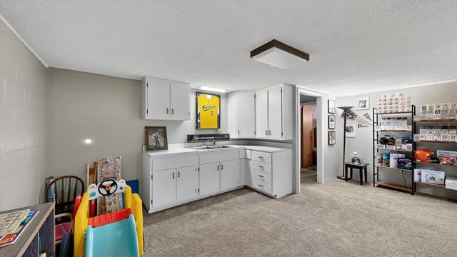 404 S 6th Street, Lake City, MN 55041