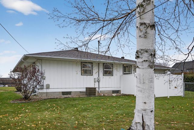 404 S 6th Street, Lake City, MN 55041