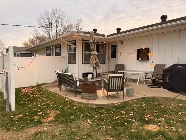 404 S 6th Street, Lake City, MN 55041