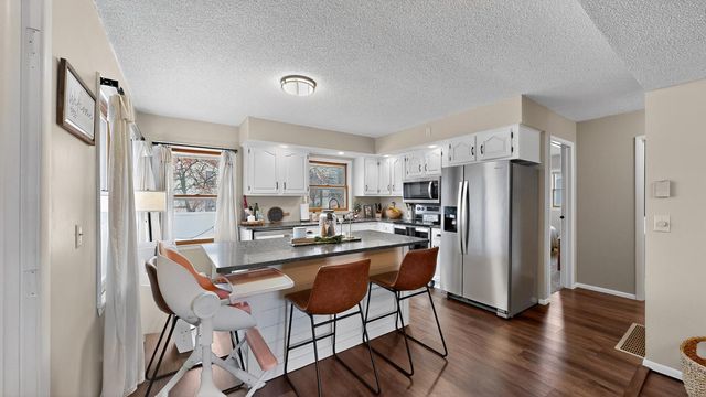 404 S 6th Street, Lake City, MN 55041