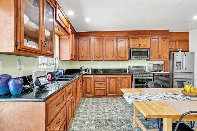 2623 E 219th Street, Long Beach, CA 90810