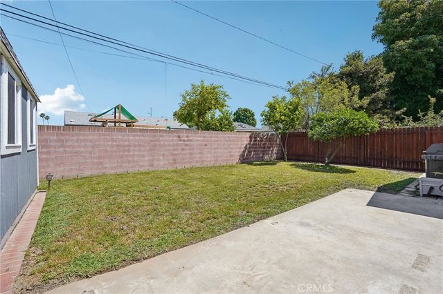 2623 E 219th Street, Long Beach, CA 90810