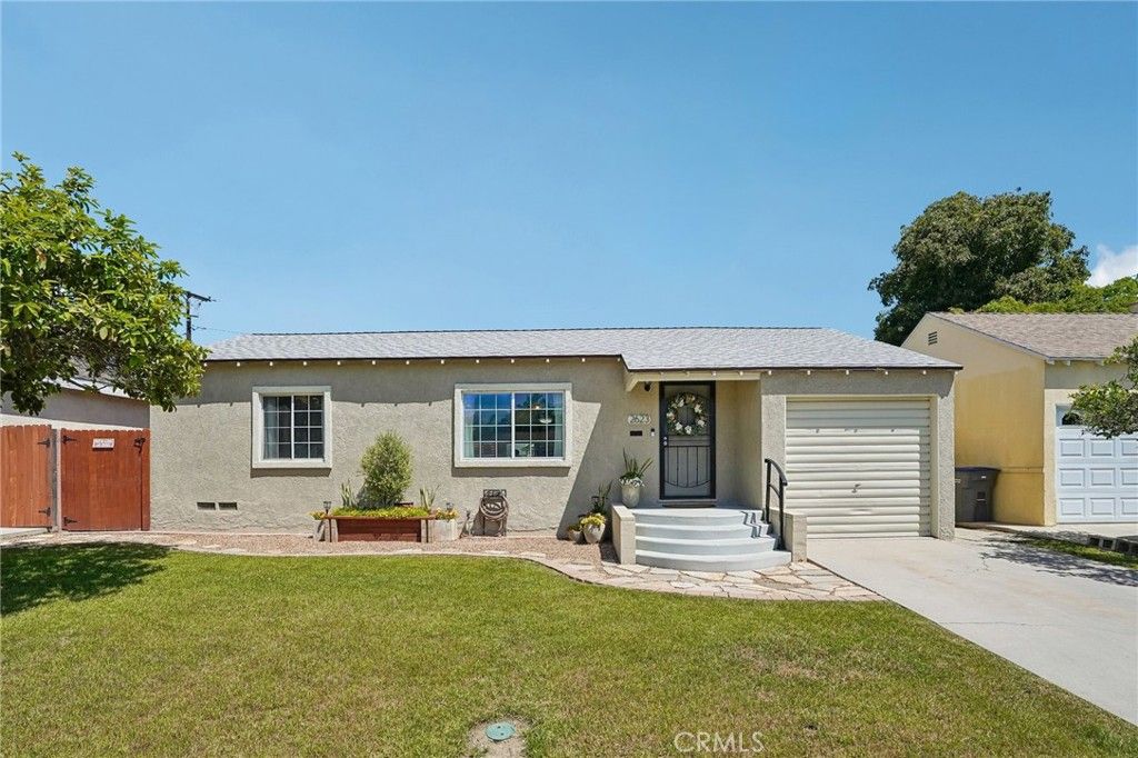 2623 E 219th Street, Long Beach, CA 90810