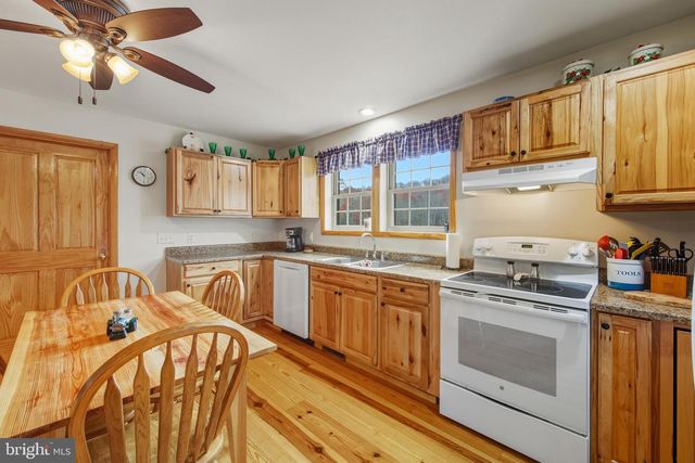 325 OLD WAGON RD, Luray, VA 22835