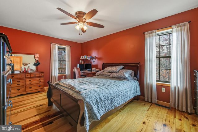 325 OLD WAGON RD, Luray, VA 22835