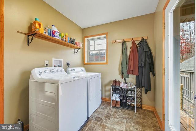 325 OLD WAGON RD, Luray, VA 22835