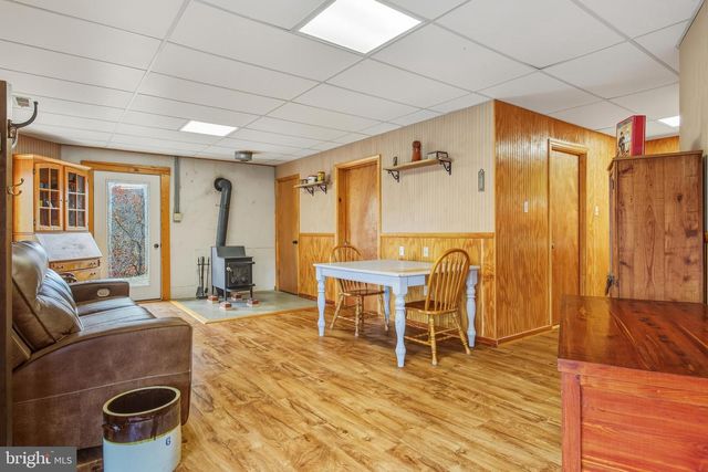 325 OLD WAGON RD, Luray, VA 22835