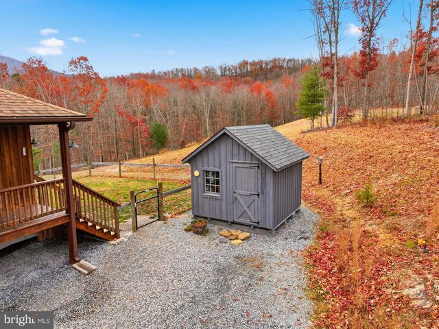 325 OLD WAGON RD, Luray, VA 22835