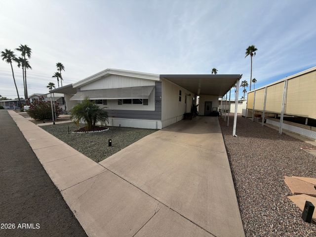 305 S VAL VISTA Drive 292, Mesa, AZ 85204