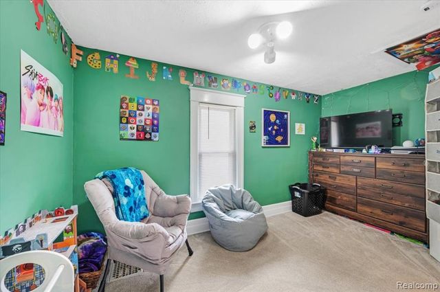 128 Fox Street, Lapeer, MI 48446
