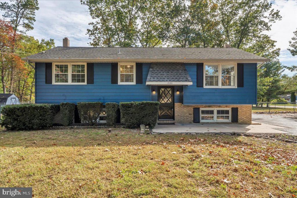 1920 COLES MILL RD, Franklinville, NJ 08322
