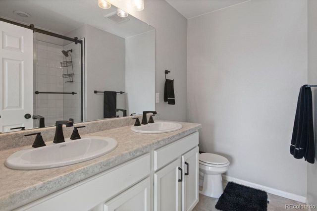 3856 Fultondale Street, Aurora, CO 80019