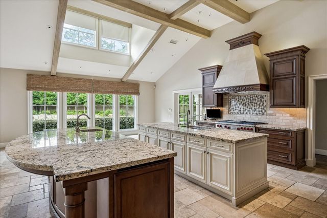 1 Gage Court, Houston, TX 77024