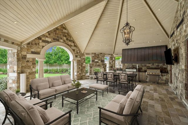 1 Gage Court, Houston, TX 77024