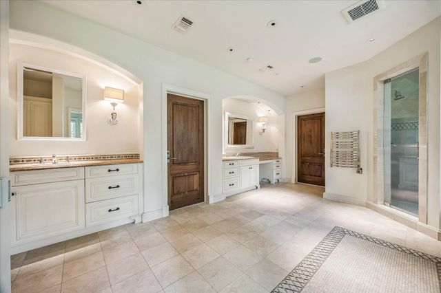 1 Gage Court, Houston, TX 77024
